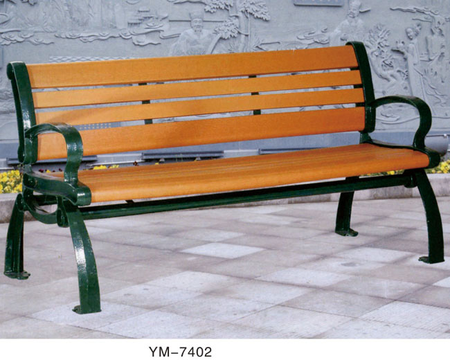 YM-7402